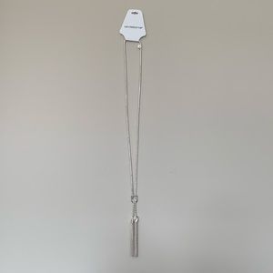 Liz Claiborne Metal knot necklace